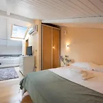Daire Luxury Duplex Penthouse With Terrace-old Town *
